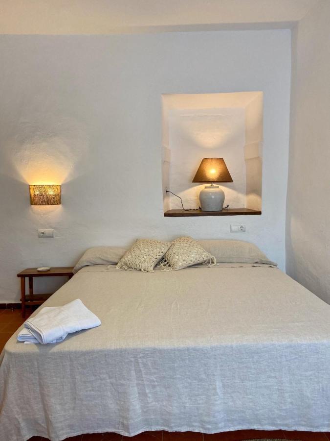 Ecoturisme Mas Ribas Hotel Palamos Room photo