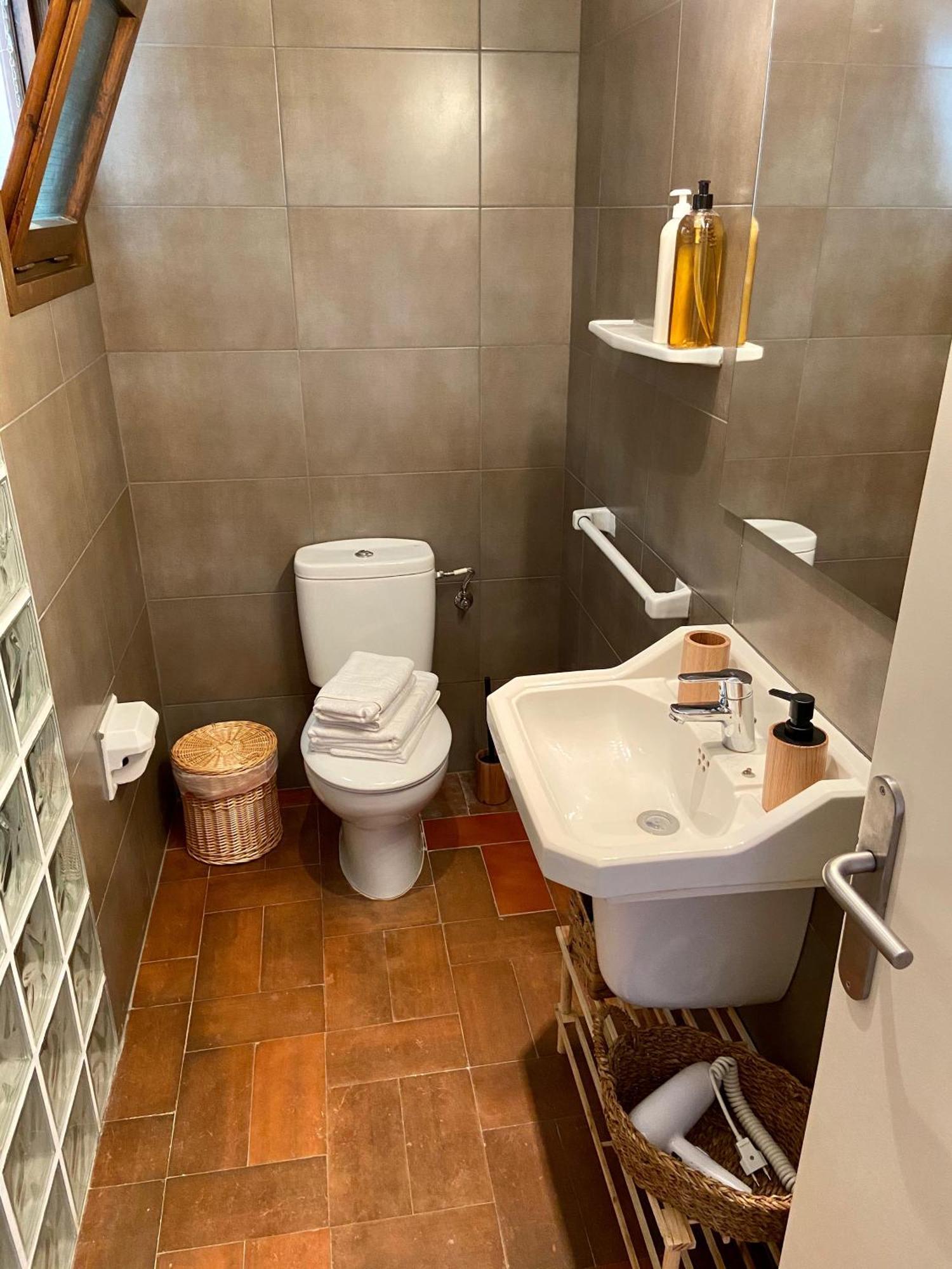 Ecoturisme Mas Ribas Hotel Palamos Room photo